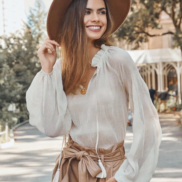 La Marina Larga Embroidered Long Sleeve Peasant Blouse - All White La Marina Larga Embroidered Long Sleeve Peasant Blouse - All White